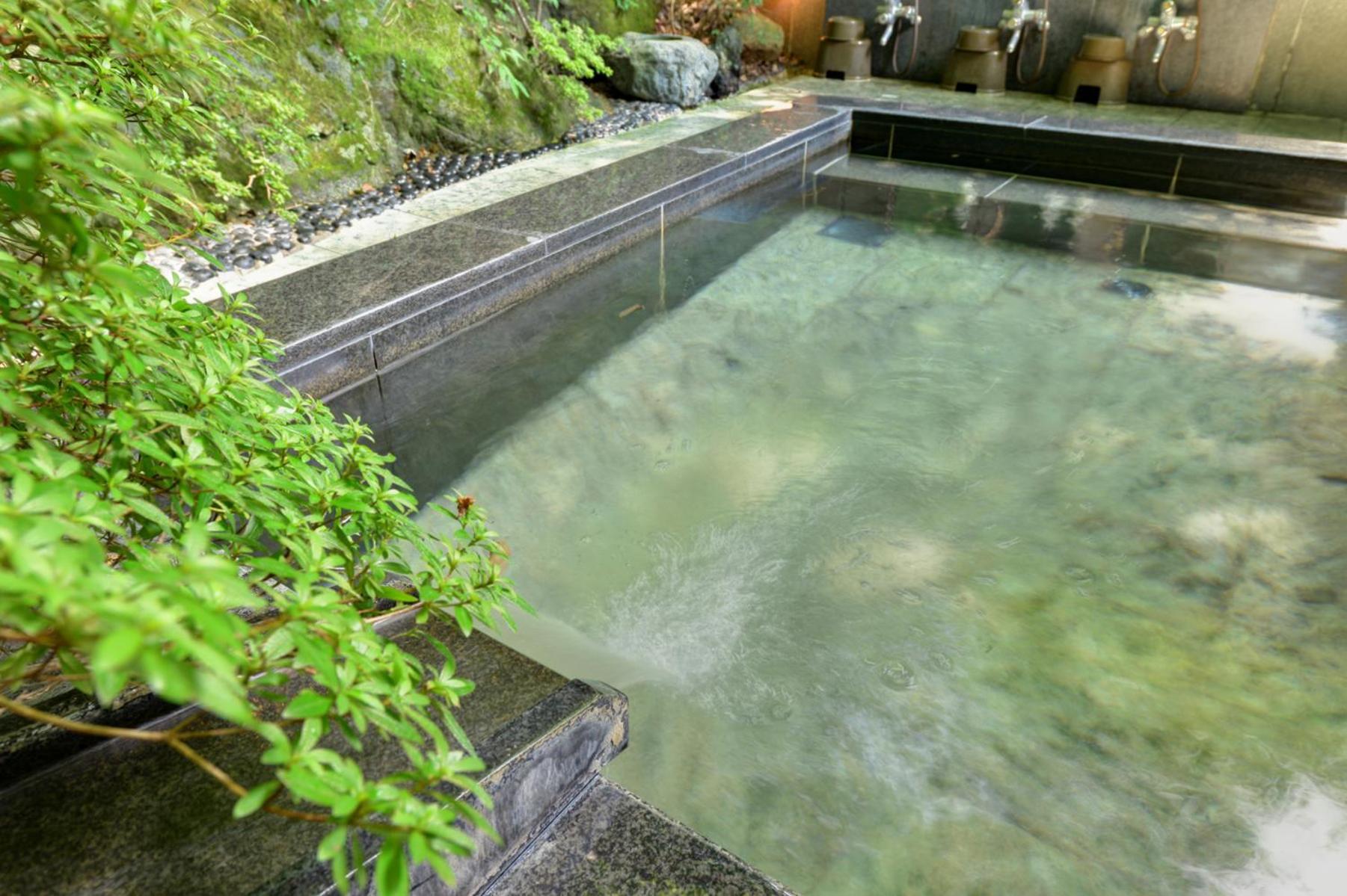 Отель Togakubo Isehara Экстерьер фото